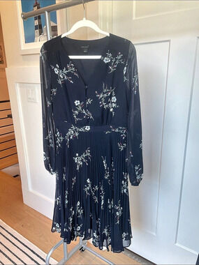 Ann Taylor Floral Long Sleeve Midi Dress in Blue